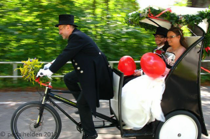 rikscha_hochzeit_in_muenchen